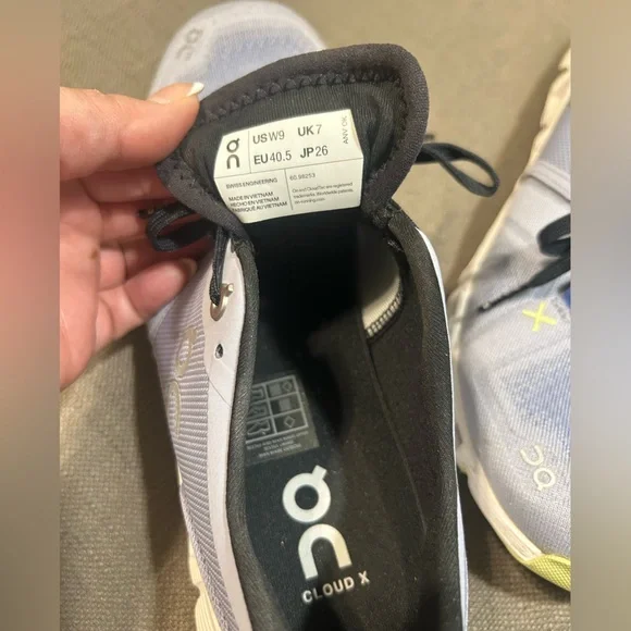 On Cloud X 3 Light Blue Running Shoes - Picture 7 of 8